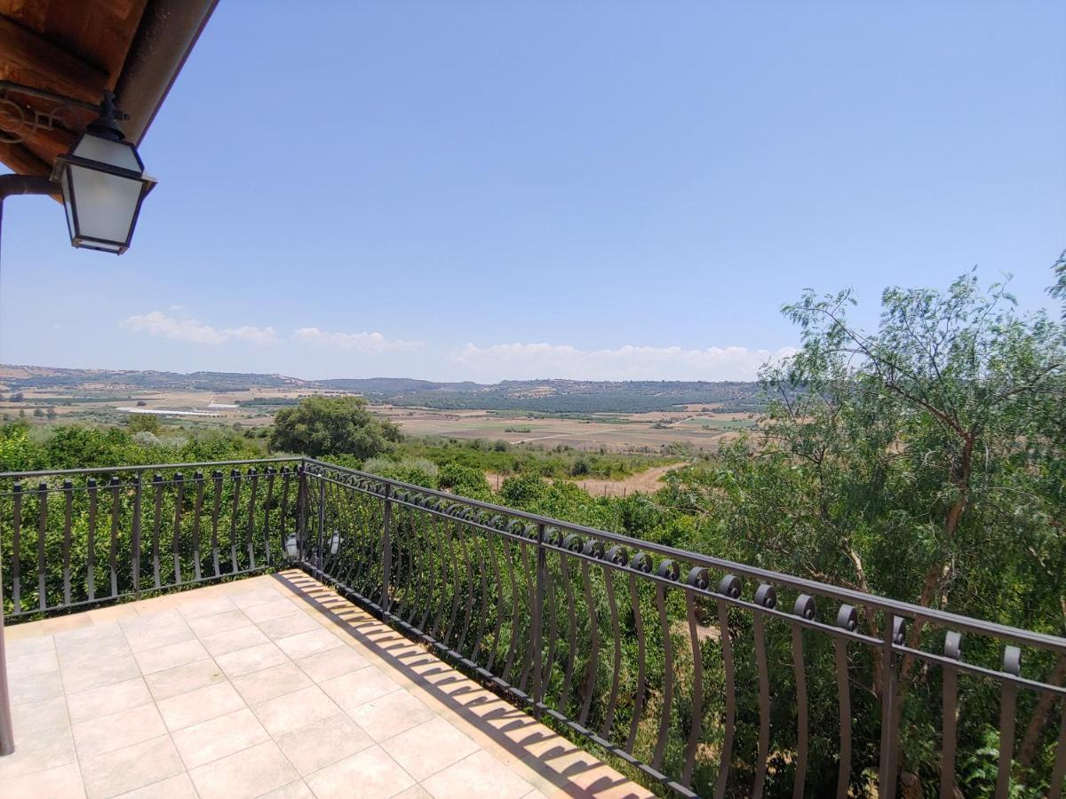 Tenuta Bellaprima Caltagirone Niscemi Exteriör bild