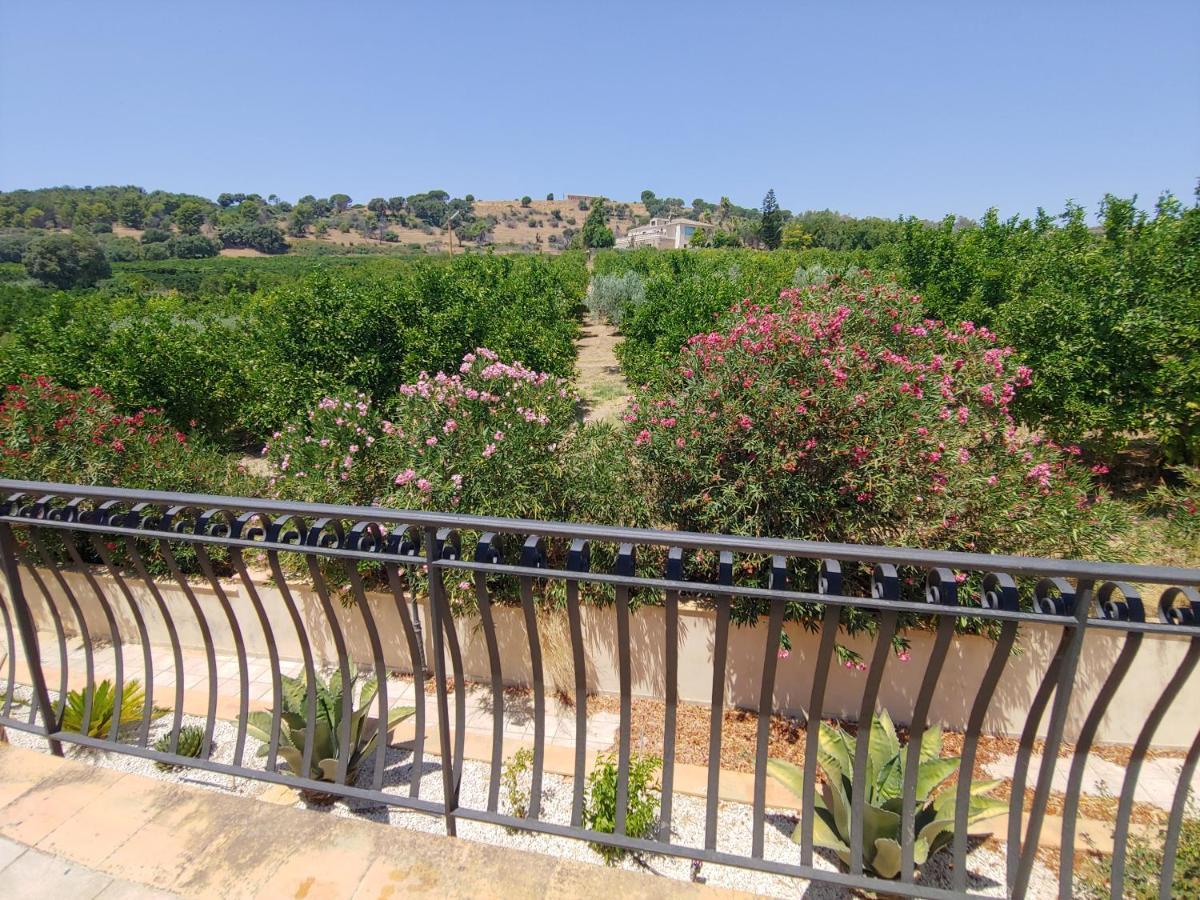 Tenuta Bellaprima Caltagirone Niscemi Exteriör bild